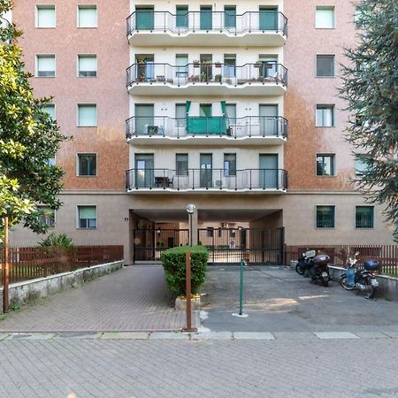 Апартаменты Martesana Flat With Balcony - M1 Gorla And Turro Милан Экстерьер фото