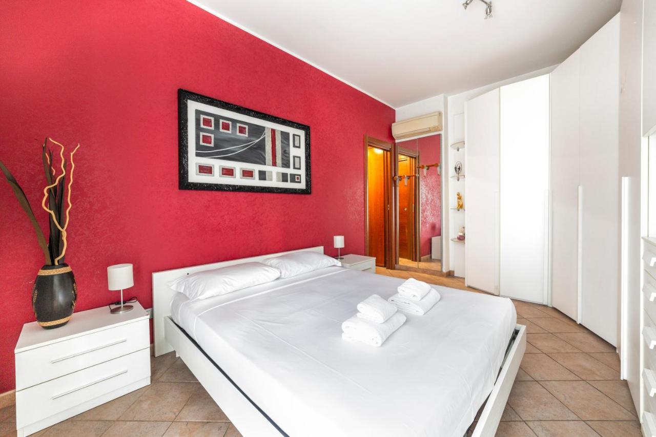 Апартаменты Martesana Flat With Balcony - M1 Gorla And Turro Милан Экстерьер фото