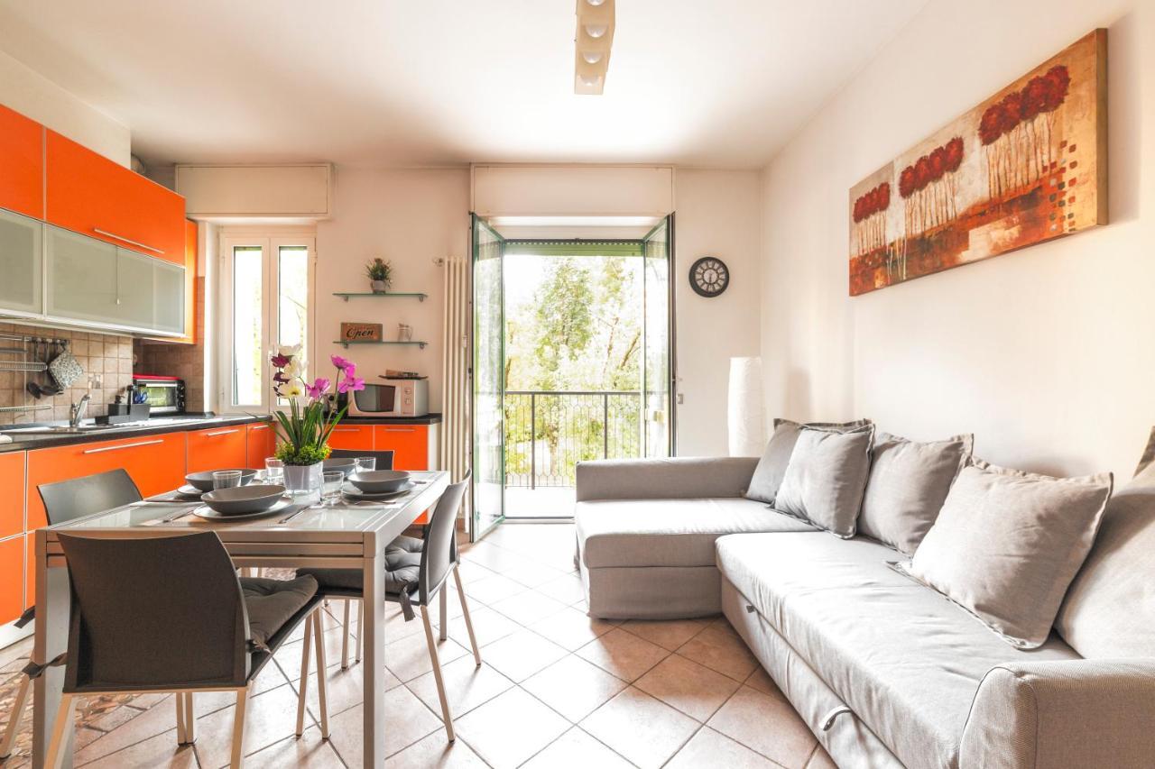 Апартаменты Martesana Flat With Balcony - M1 Gorla And Turro Милан Экстерьер фото